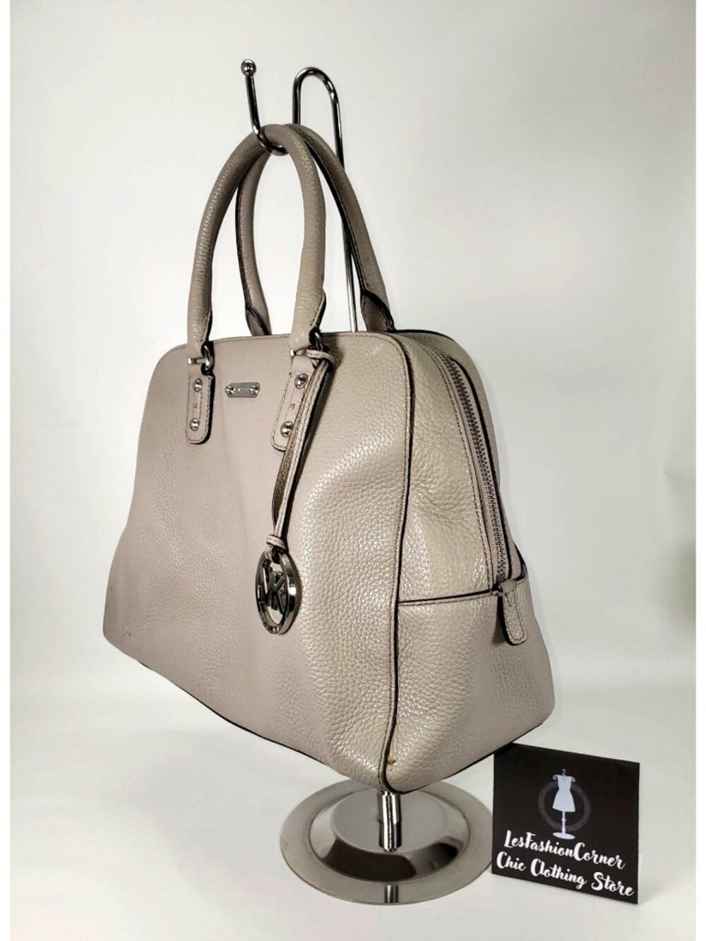 Michael Kors Women's Grey Leather Dome Satchel 1522 - Picture 5 of 15